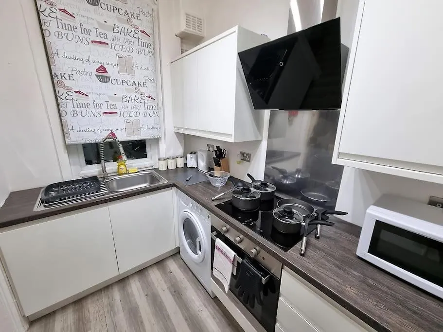 *6R* Setup For Your Most Amazing & Relaxed Stay + Free Parking + Free Fast Wifi * Beeston Hill