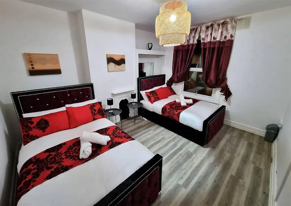 *6R* Setup For Your Most Amazing & Relaxed Stay + Free Parking + Free Fast Wifi * Beeston Hill